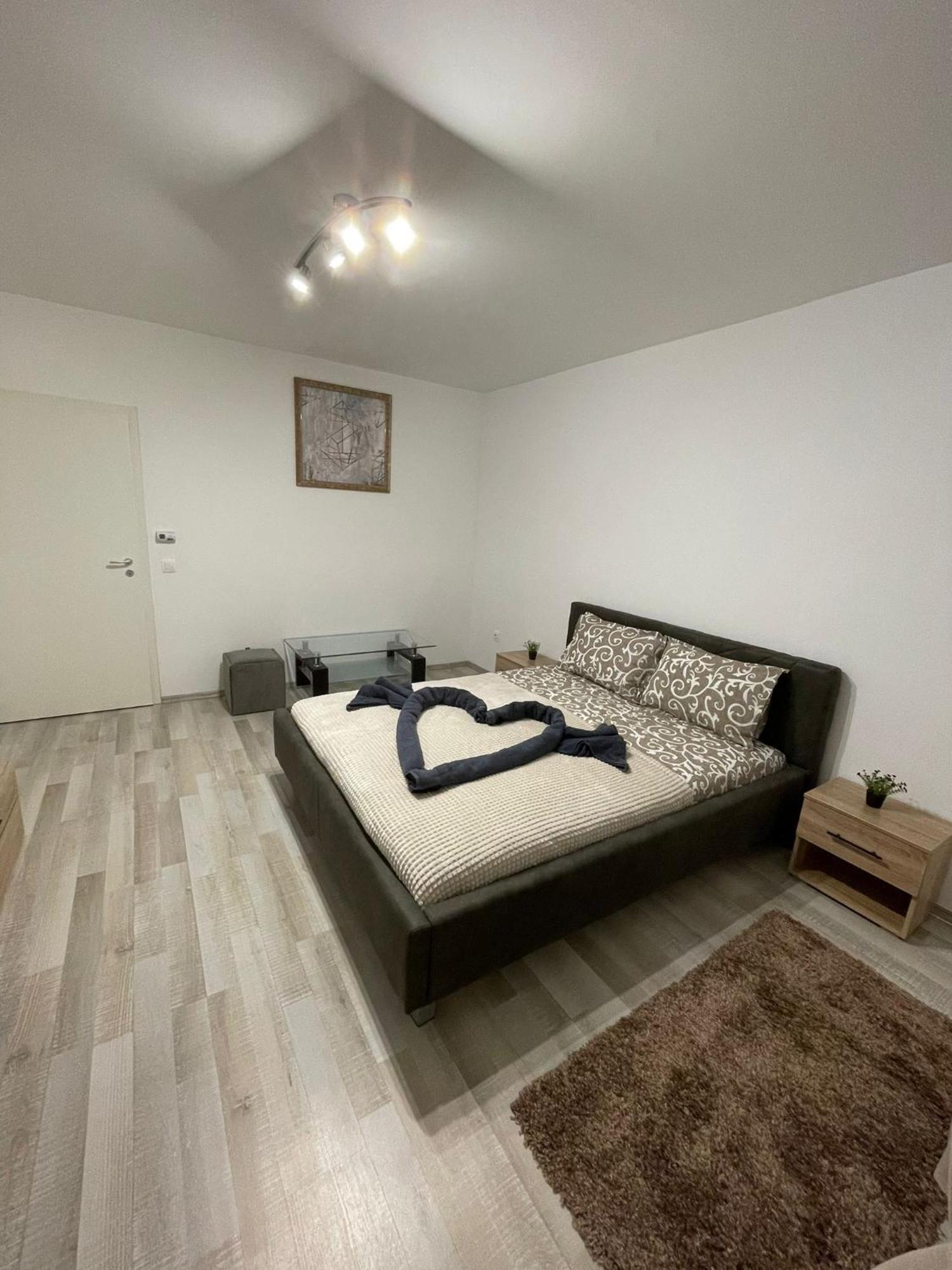 Dai Home براشوف المظهر الخارجي الصورة